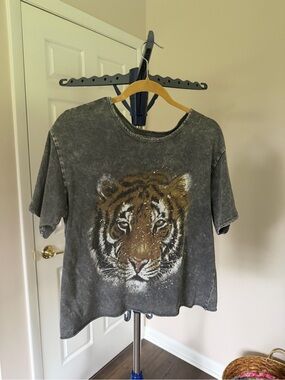 Caution To The Wind Gray Tee with Tiger Face Graphic